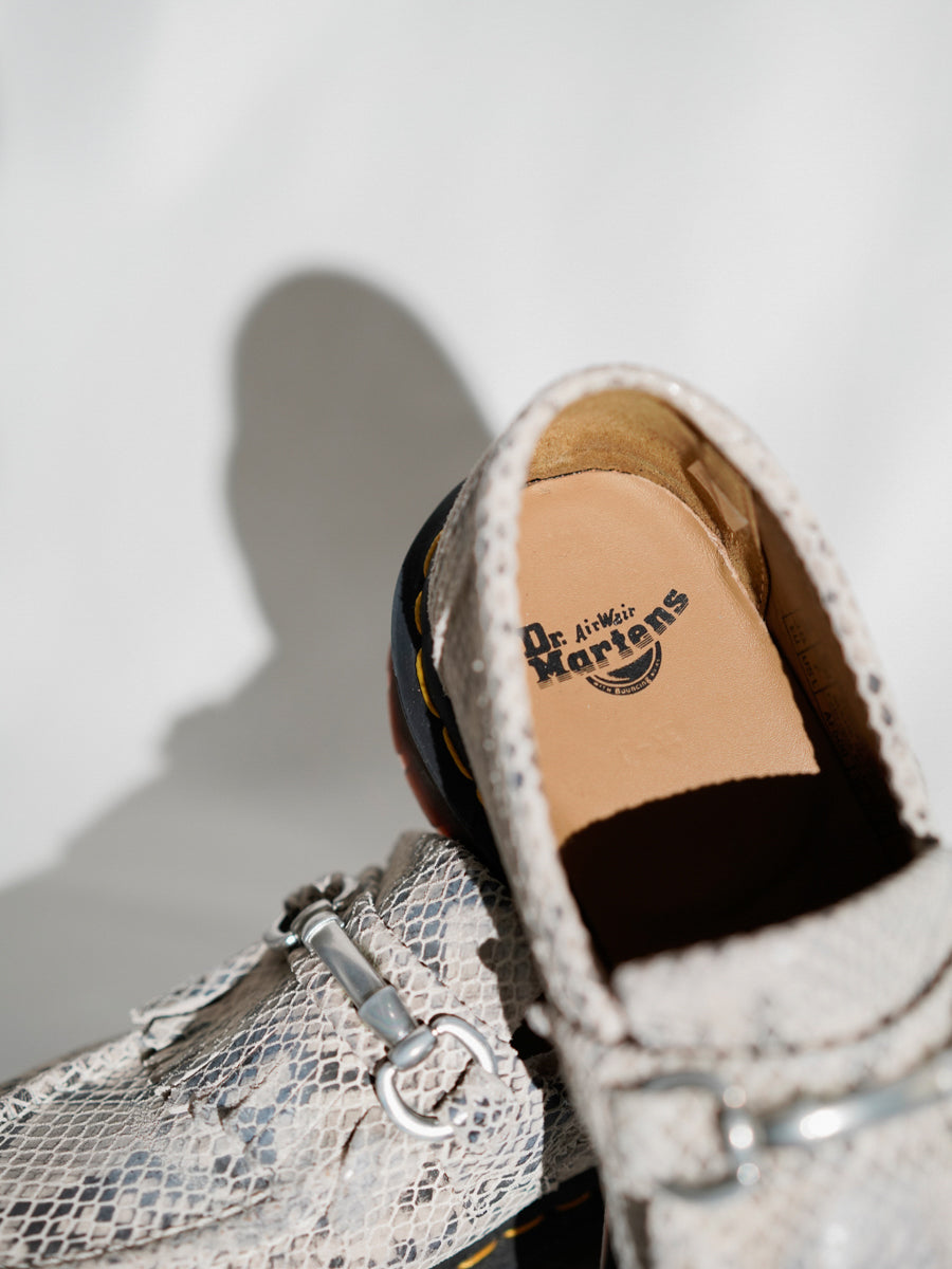 Dr. Martens / Adrian Snaffle Python print suede