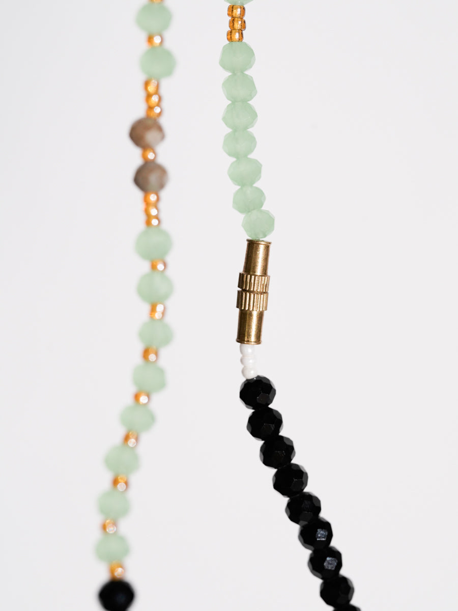 Mummy / Beaded necklace 005