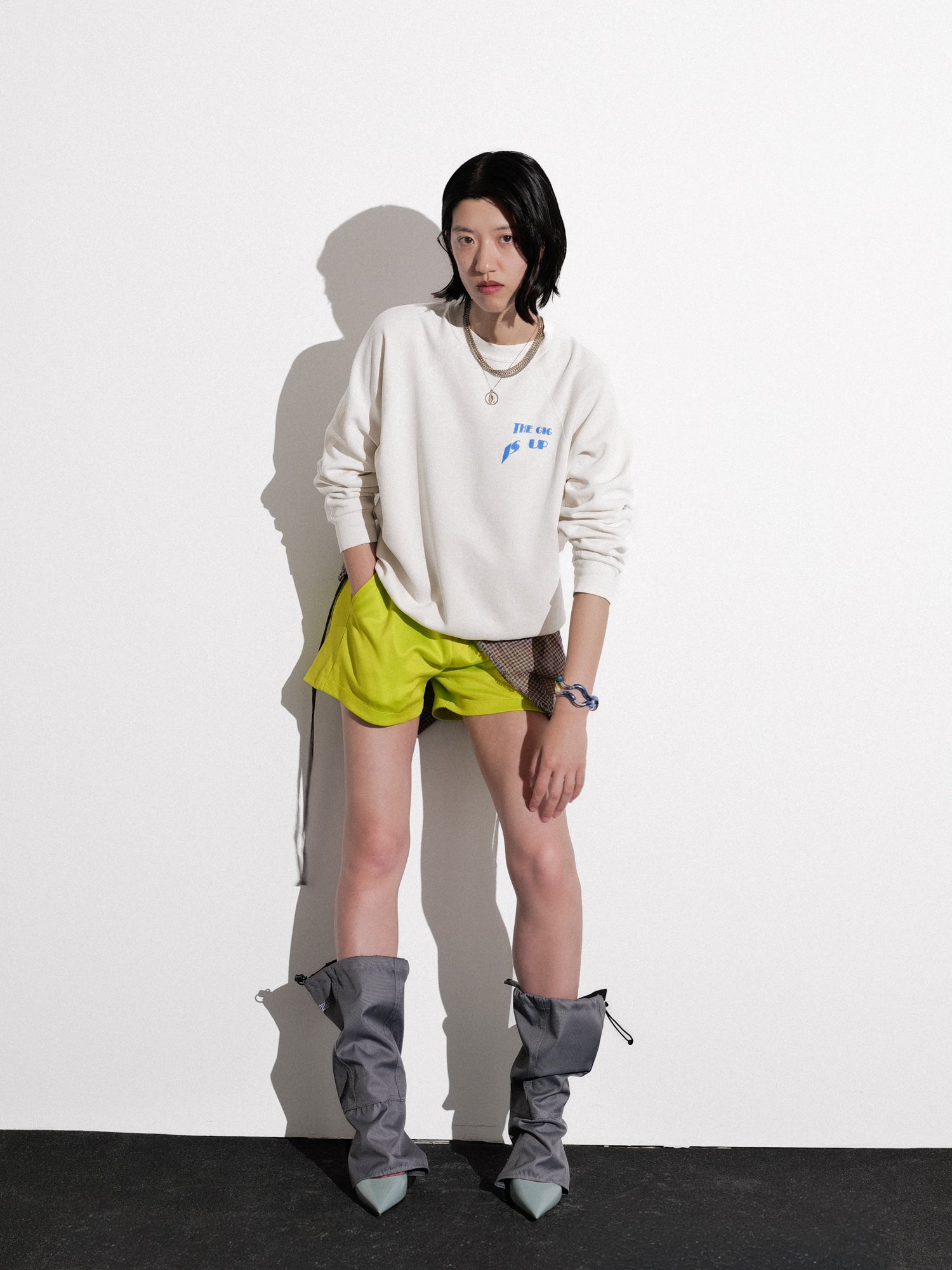 90s GIG is up Sweatshirt