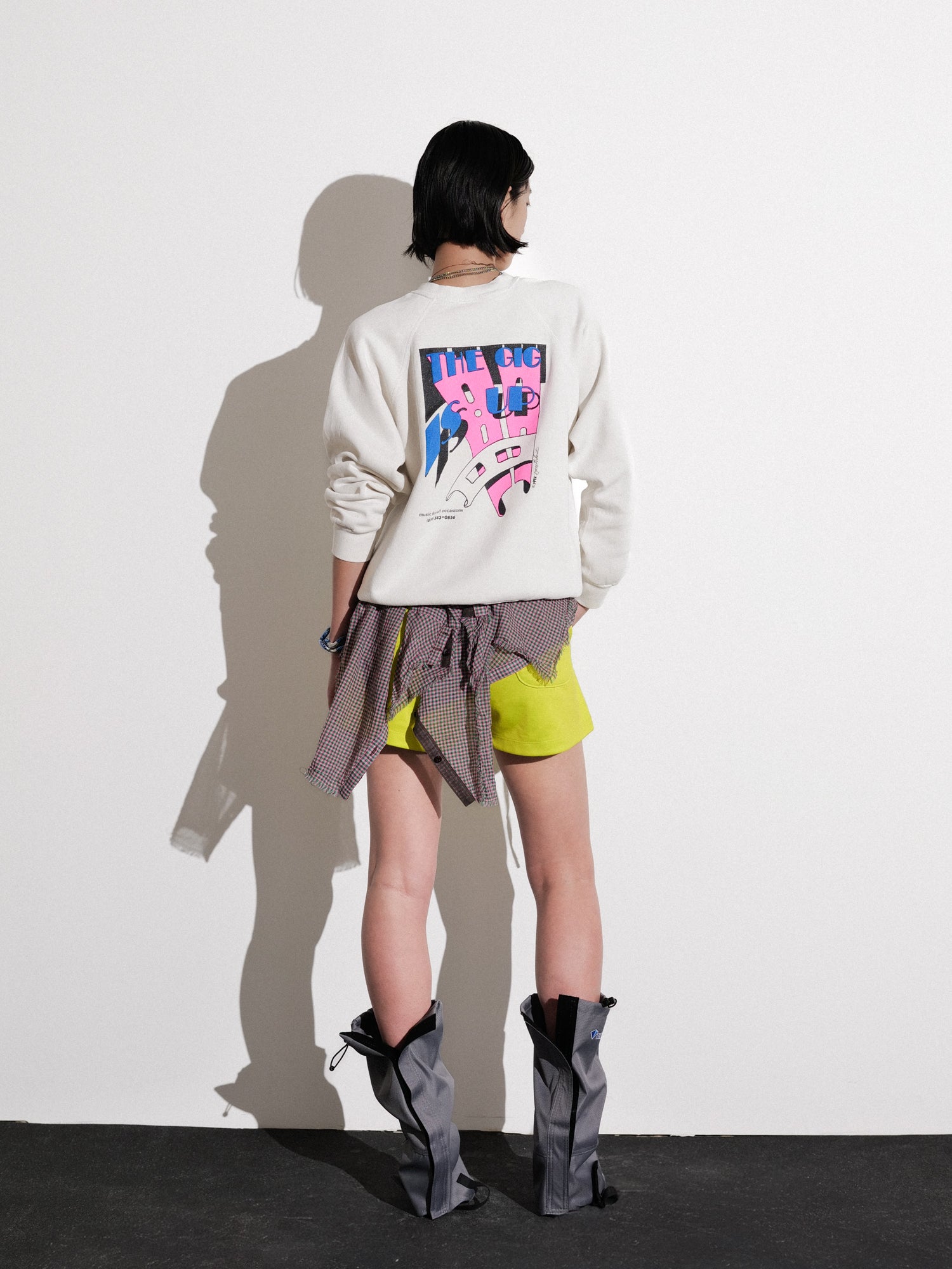 90s GIG is up Sweatshirt