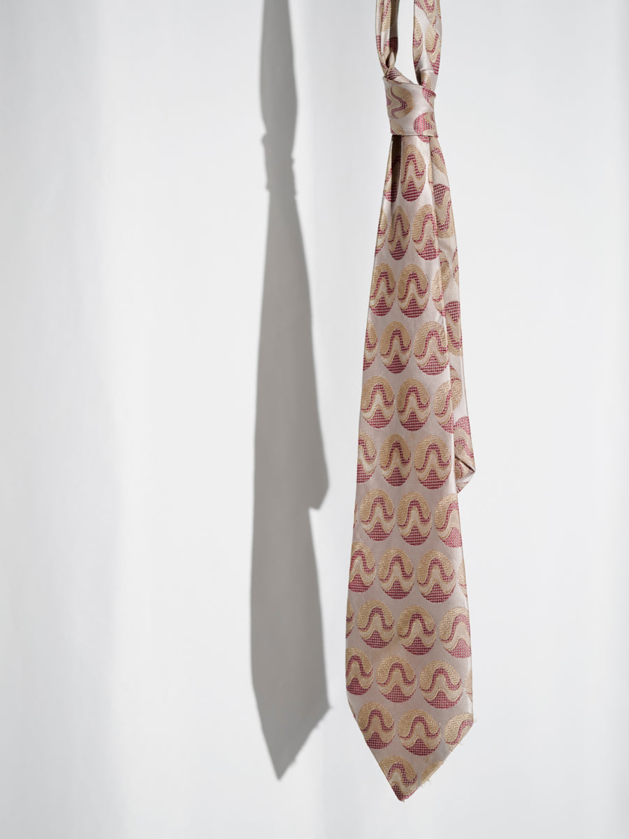Wave Pattern Jacquard Tie