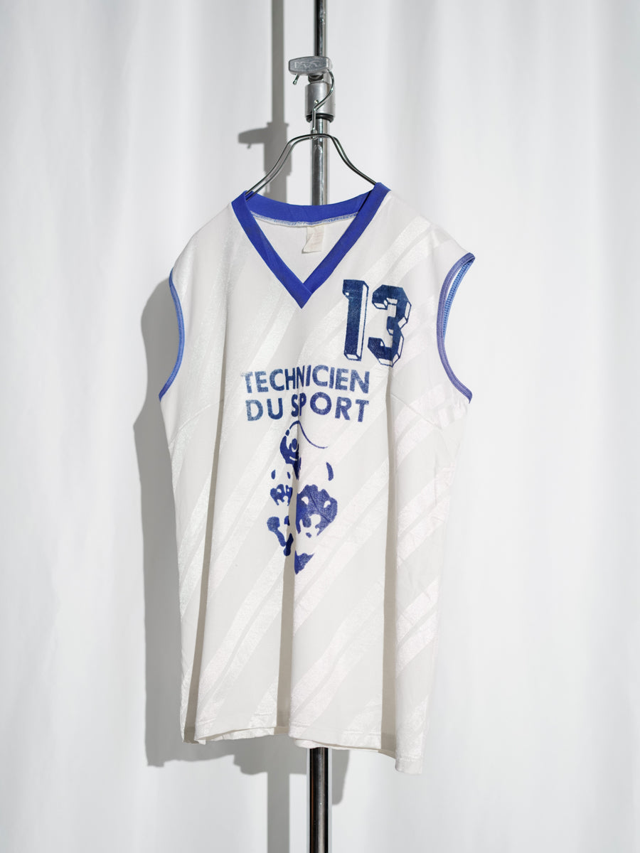 French Graphic Game Tank