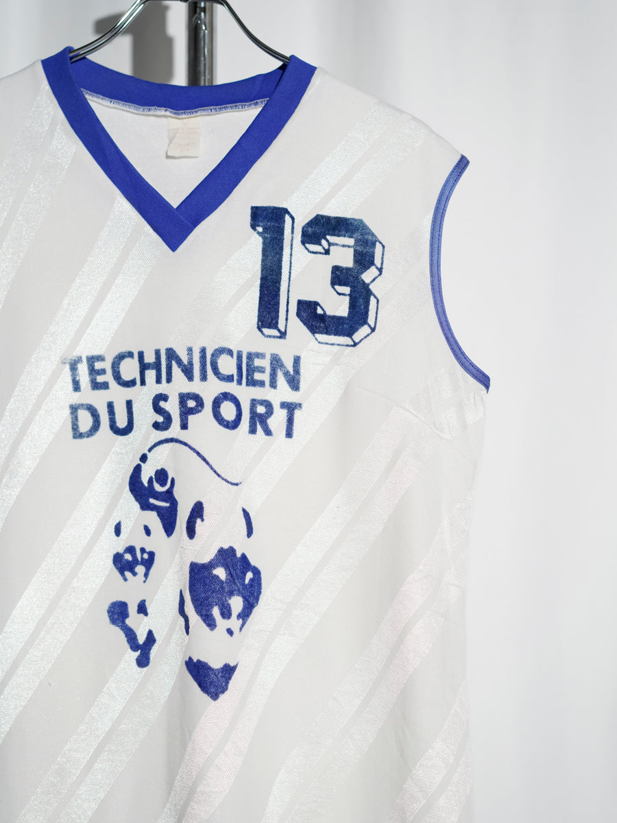 French Graphic Game Tank