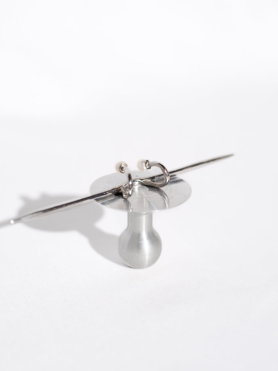 Ear cuff