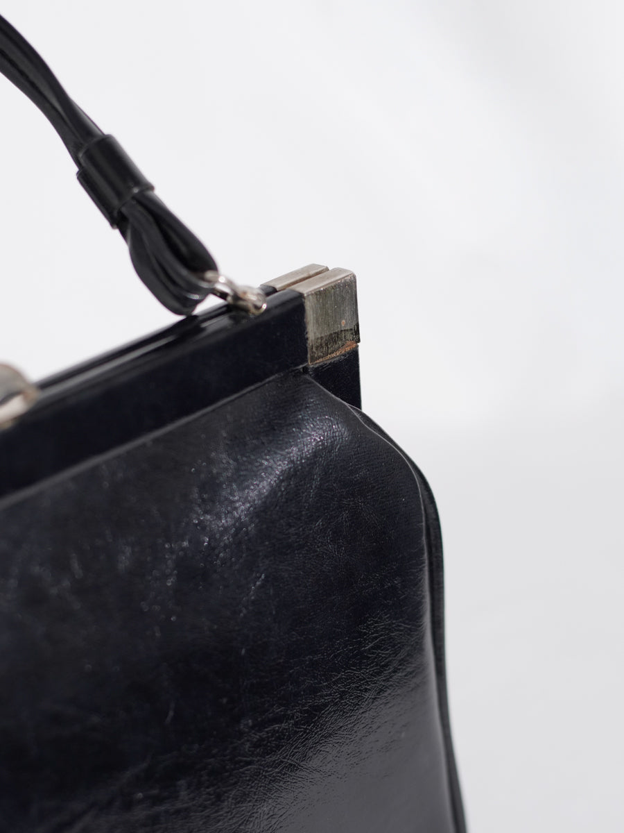 60s Silver Clasp Handle Bag