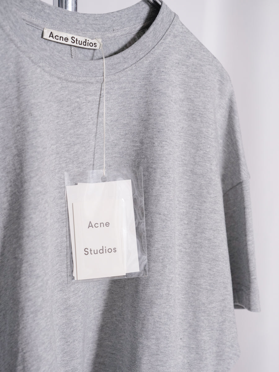 Acne studios / T-shirt
