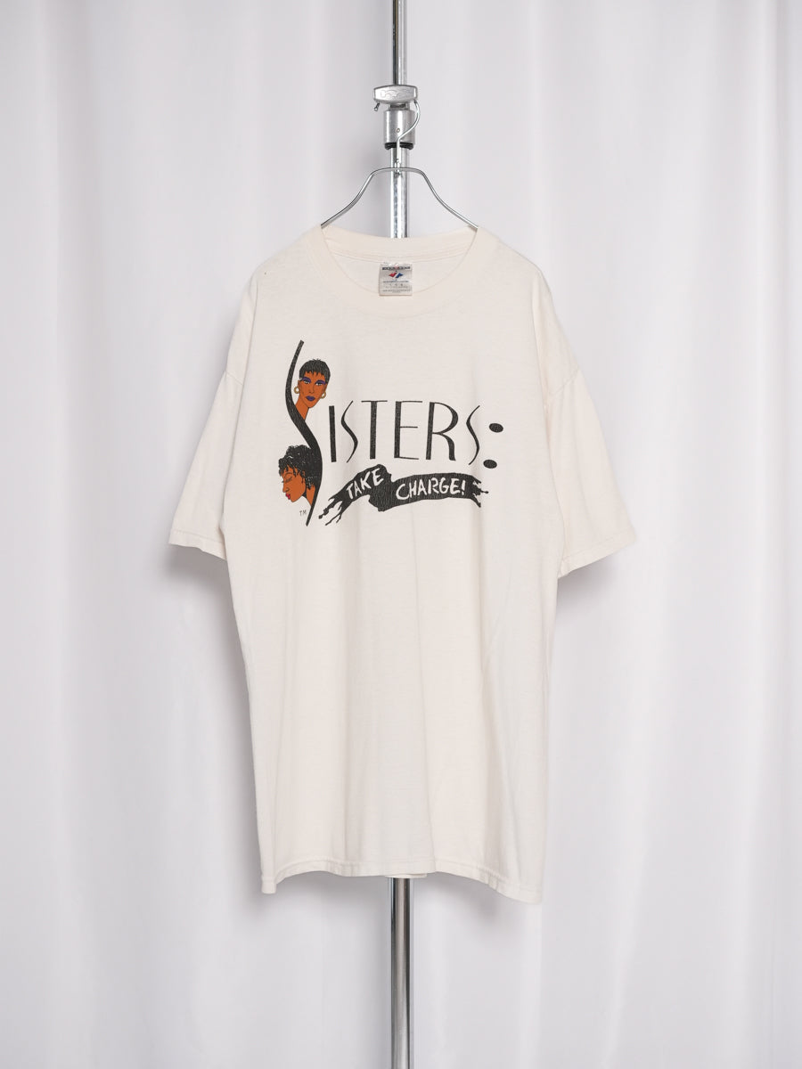 Sisters Print T-shirt