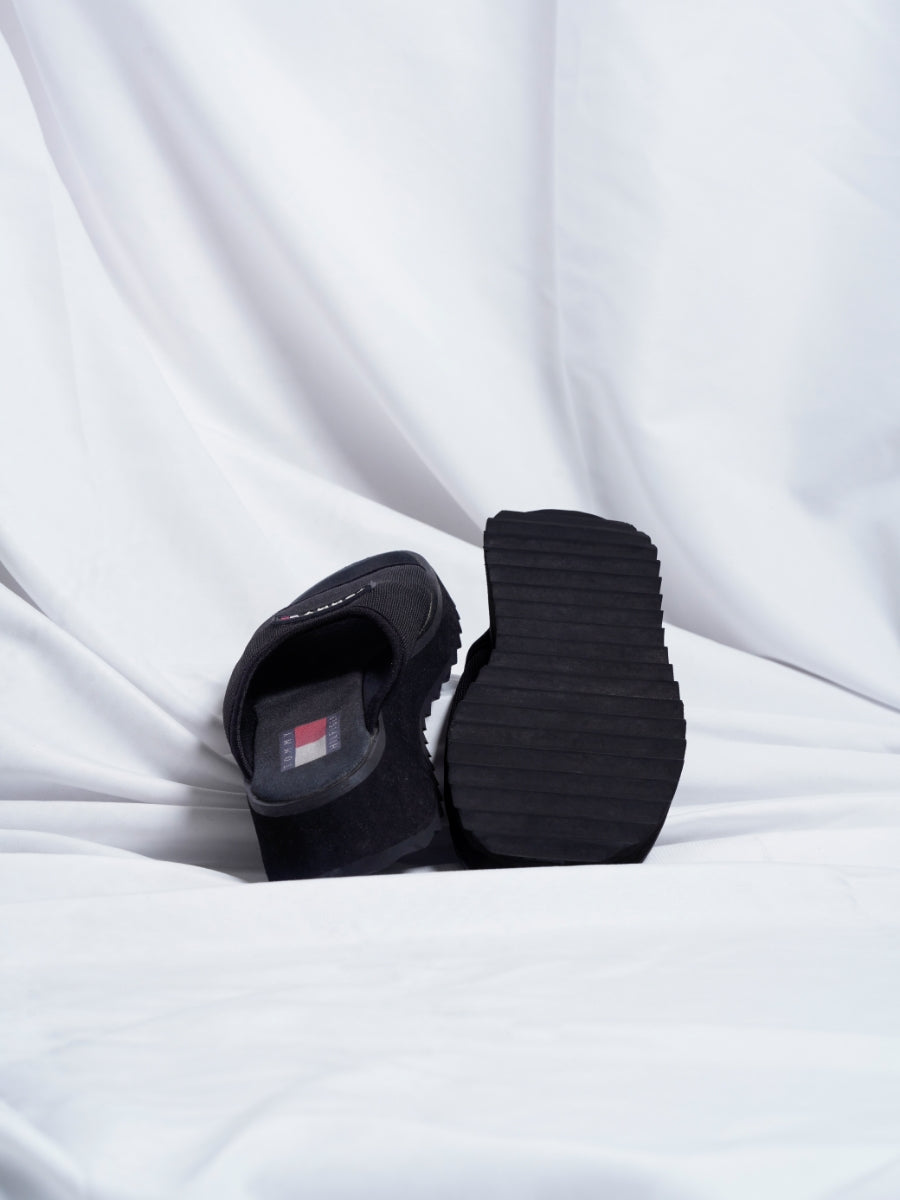 TOMMY HILFIGER / Sandals