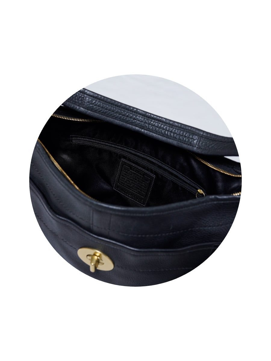 COACH / Leather Shoulder Bag